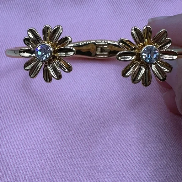 Kate Spade Daisy Cuff Bracelet - Picture 3 of 6
